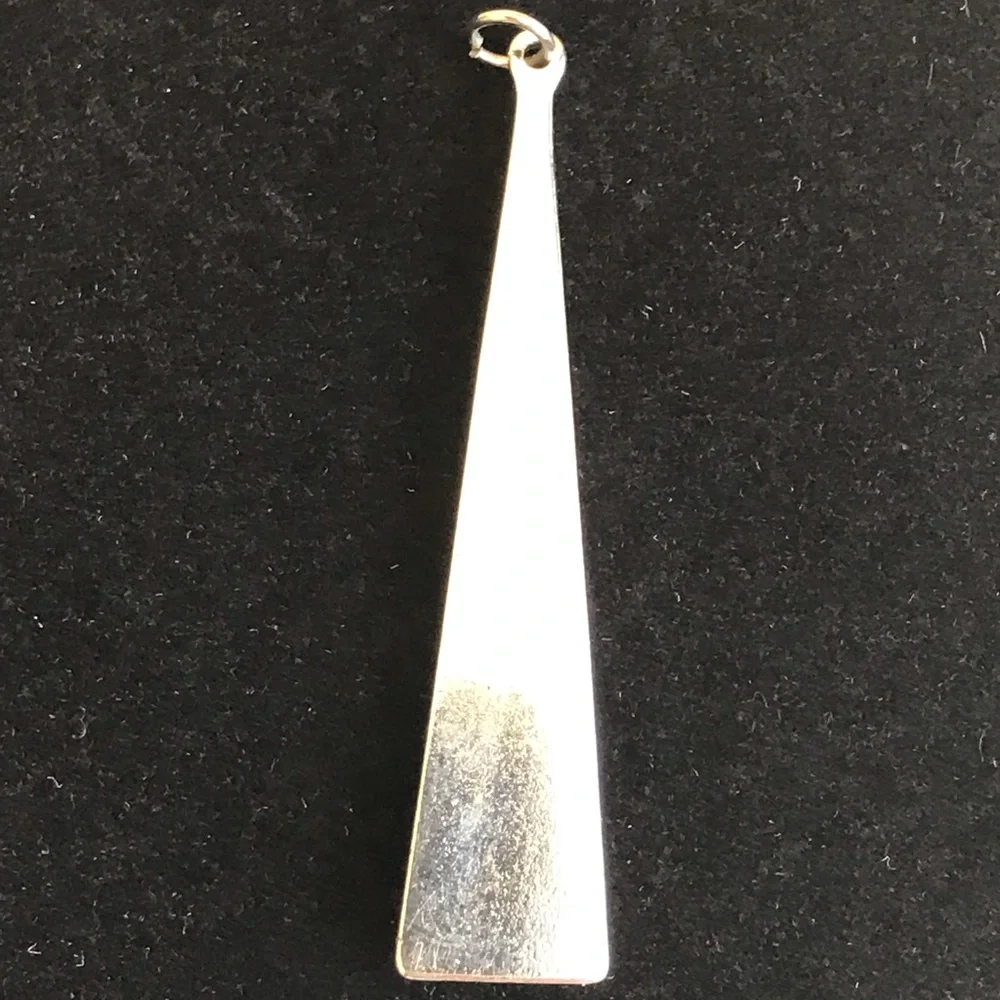 Silver Shell Pendant - Picture 4 of 4